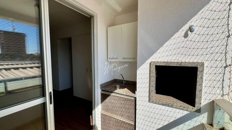 Imagem Apartamento com 3 Quartos à Venda, 70 m² em Tiradentes - Campo Grande