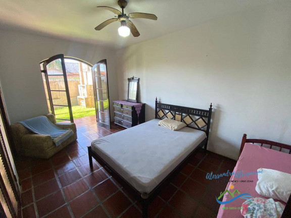 Imagem Casa com 4 Quartos à Venda, 1.200 m² em Itanhaém