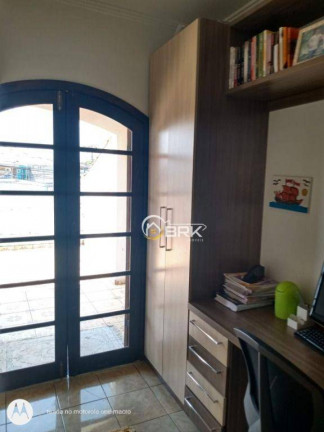 Imagem Sobrado com 3 Quartos para Alugar, 195 m² em Jardim Etelvina - São Paulo Imagem Sobrado com 3 Quartos para Alugar, 195 m² em Jardim Etelvina - São Paulo