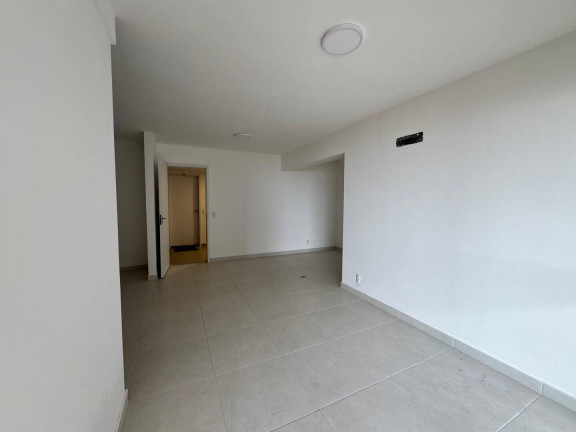 Imagem Apartamento com 3 Quartos para Alugar,  em Ilhéus