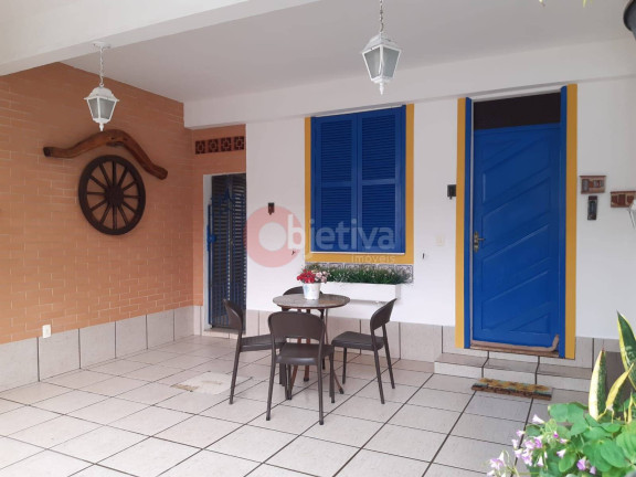 Casa com 3 Quartos à Venda, 77 m² em Peró - Cabo Frio