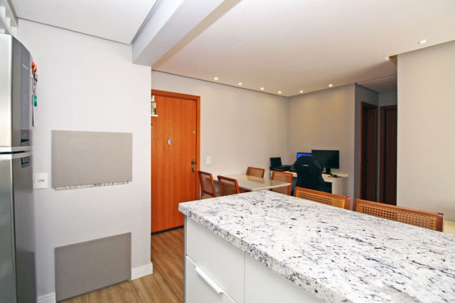 Imagem Apartamento com 2 Quartos à Venda, 52 m² em Santana - Porto Alegre