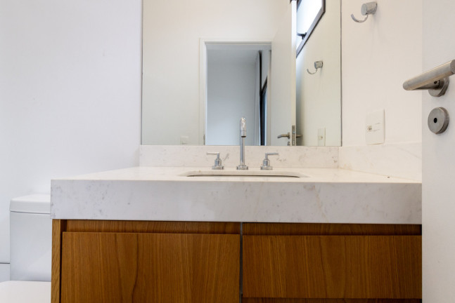 Imagem Casa com 4 Quartos à Venda, 301 m² em Alto Da Lapa - São Paulo Imagem Casa com 4 Quartos à Venda, 301 m² em Alto Da Lapa - São Paulo