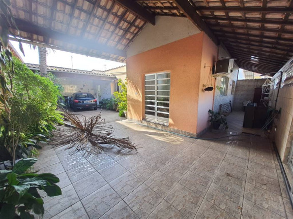 Imagem Casa com 2 Quartos à Venda, 63 m² em Vila Tupi - Praia Grande Imagem Casa com 2 Quartos à Venda, 63 m² em Vila Tupi - Praia Grande
