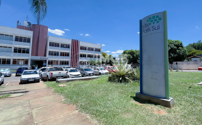 Sala Comercial à Venda, 26 m² em Asa Sul - Brasília