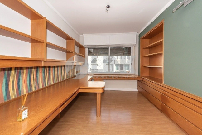 Imagem Apartamento com 4 Quartos à Venda, 283 m² em Moinhos De Vento - Porto Alegre Imagem Apartamento com 4 Quartos à Venda, 283 m² em Moinhos De Vento - Porto Alegre