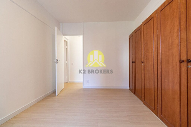 Imagem Apartamento com 3 Quartos à Venda, 121 m² em Itaim Bibi - São Paulo