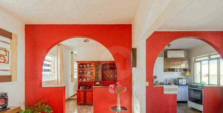 Imagem Casa com 4 Quartos à Venda, 212 m² em Santa Efigênia - Belo Horizonte Imagem Casa com 4 Quartos à Venda, 212 m² em Santa Efigênia - Belo Horizonte