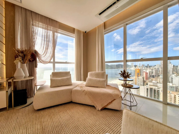Imagem Apartamento com 4 Quartos à Venda, 160 m² em Centro - Balneário Camboriú
