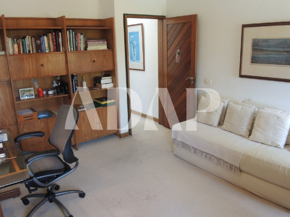 Imagem Casa com 3 Quartos à Venda, 437 m² em Barra Da Tijuca - Rio De Janeiro Imagem Casa com 3 Quartos à Venda, 437 m² em Barra Da Tijuca - Rio De Janeiro