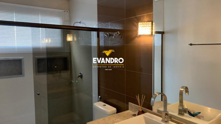 Imagem Casa com 4 Quartos à Venda, 548 m² em Condomínio Florais Cuiabá Residencial - Cuiabá Imagem Casa com 4 Quartos à Venda, 548 m² em Condomínio Florais Cuiabá Residencial - Cuiabá