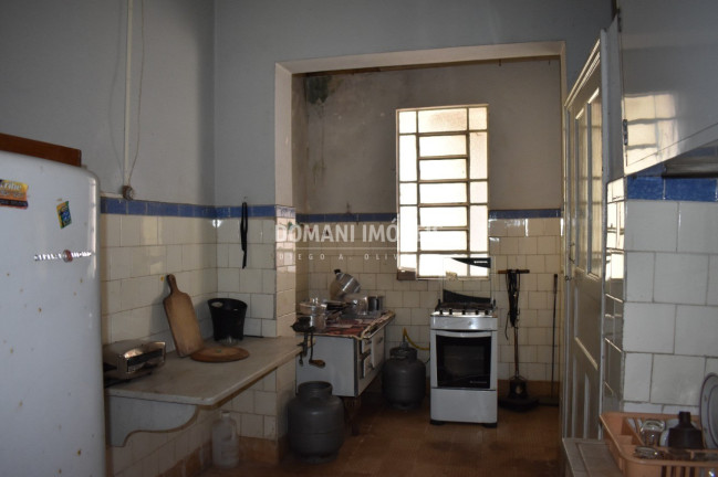 Imagem Casa com 3 Quartos à Venda, 235 m² em Região De Capivari - Campos Do Jordão