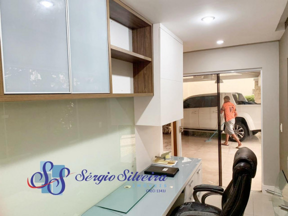 Imagem Casa com 3 Quartos à Venda, 320 m² em Alagadiço Novo - Fortaleza Imagem Casa com 3 Quartos à Venda, 320 m² em Alagadiço Novo - Fortaleza