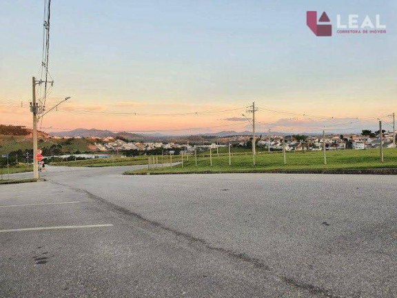 Terreno à Venda, 410 m² em Astúrias - Pouso Alegre
