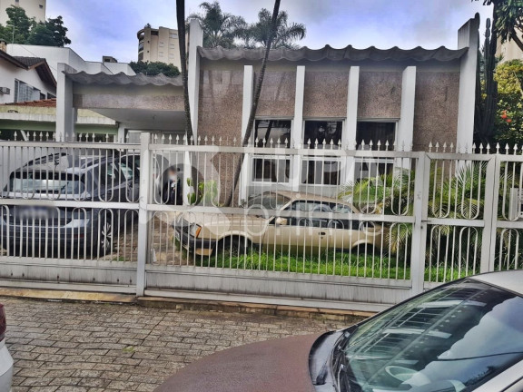 Casa com 3 Quartos à Venda, 310 m² em Vila Maria Alta - São Paulo
