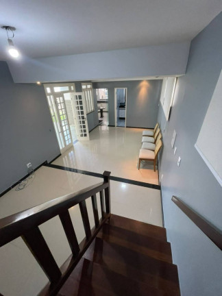 Imagem Casa com 5 Quartos à Venda, 350 m² em Atalaia - Aracaju Imagem Casa com 5 Quartos à Venda, 350 m² em Atalaia - Aracaju