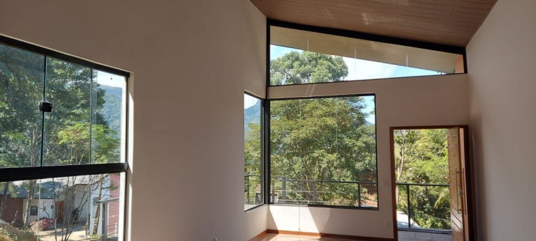 Imagem Casa com 3 Quartos à Venda, 134 m² em Vargem Grande - Teresópolis Imagem Casa com 3 Quartos à Venda, 134 m² em Vargem Grande - Teresópolis