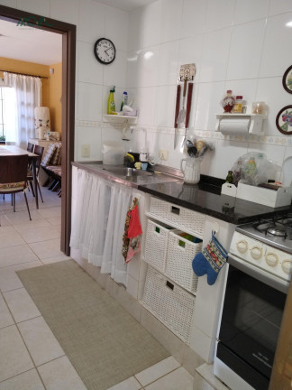 Imagem Casa com 5 Quartos à Venda, 196 m² em Uirapuru - Itapoá