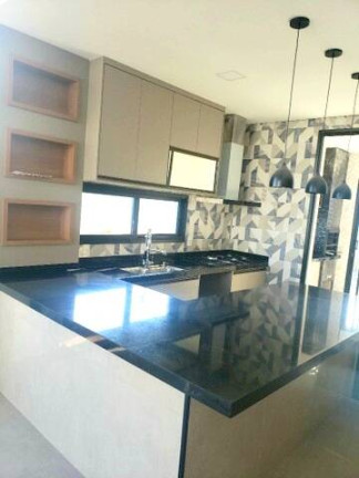 Imagem Casa com 3 Quartos à Venda, 180 m² em Ribeirão Preto Imagem Casa com 3 Quartos à Venda, 180 m² em Ribeirão Preto