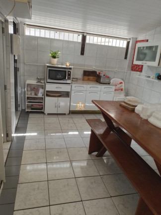 Imagem Imóvel com 3 Quartos à Venda, 132 m² em Centro - Balneário Camboriú