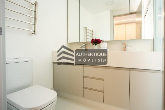 Imagem Apartamento com 3 Quartos à Venda, 182 m² em Moema - São Paulo Imagem Apartamento com 3 Quartos à Venda, 182 m² em Moema - São Paulo