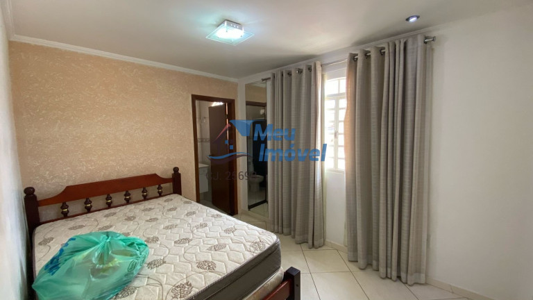Imagem Casa com 4 Quartos à Venda, 250 m² em Taguatinga Norte (taguatinga) - Brasília Imagem Casa com 4 Quartos à Venda, 250 m² em Taguatinga Norte (taguatinga) - Brasília