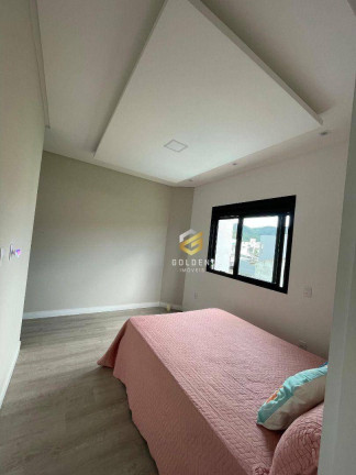 Imagem Sobrado com 3 Quartos à Venda, 120 m² em Bairro Rio Pequeno - Camboriú Imagem Sobrado com 3 Quartos à Venda, 120 m² em Bairro Rio Pequeno - Camboriú