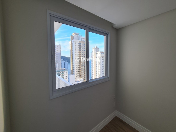 Imagem Imóvel com 4 Quartos à Venda, 140 m² em Centro - Balneário Camboriú