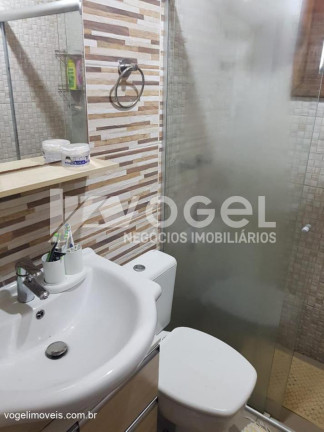 Imagem Casa com 2 Quartos à Venda, 440 m² em São José - Esteio
