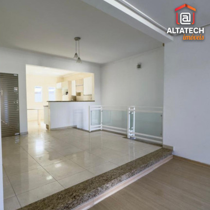 Imagem Casa com 3 Quartos à Venda, 243 m² em Jardim Das Hortênsias - Poços De Caldas