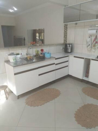 Imagem Casa com 3 Quartos à Venda, 132 m² em Vila Silviania - Carapicuíba