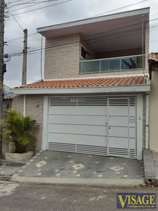 Casa com 3 Quartos à Venda,  em Jd. Maria Amelia Ii - Jacareí