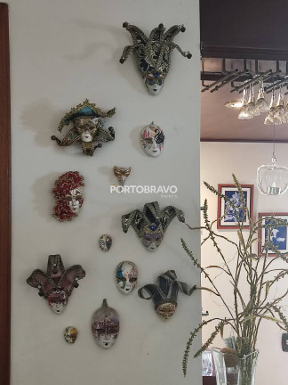 Imagem Casa com 4 Quartos à Venda, 231 m² em Alphaville - Santana De Parnaíba Imagem Casa com 4 Quartos à Venda, 231 m² em Alphaville - Santana De Parnaíba