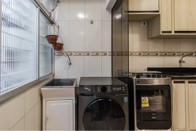 Imagem Apartamento com 2 Quartos à Venda, 57 m² em São Sebastião - Porto Alegre Imagem Apartamento com 2 Quartos à Venda, 57 m² em São Sebastião - Porto Alegre
