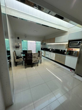 Imagem Sobrado com 3 Quartos à Venda, 140 m² em Areias - Camboriú