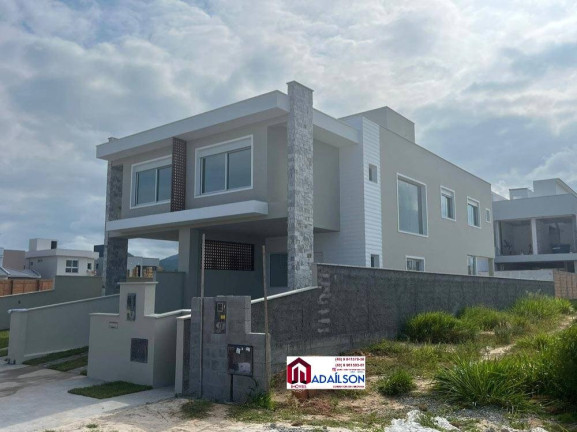 Imagem Casa com 3 Quartos à Venda, 150 m² em Campeche - Florianópolis Imagem Casa com 3 Quartos à Venda, 150 m² em Campeche - Florianópolis
