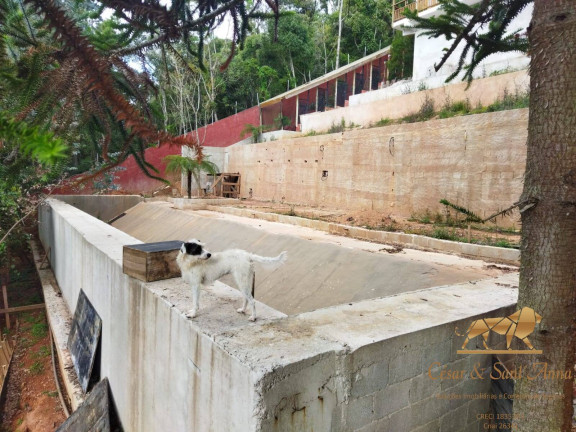 Imagem Casa com 5 Quartos à Venda, 3.100 m² em Campos Do Jordão Imagem Casa com 5 Quartos à Venda, 3.100 m² em Campos Do Jordão