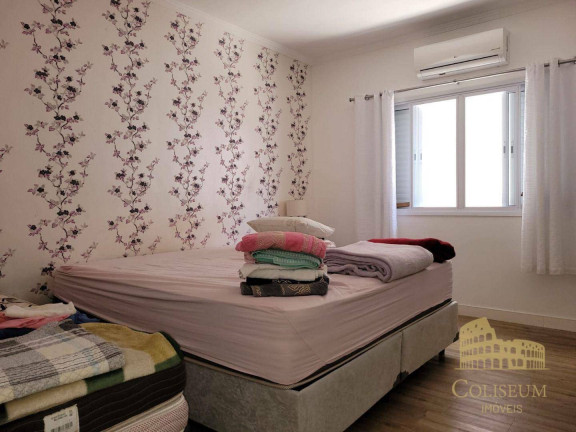 Imagem Casa com 3 Quartos à Venda, 258 m² em Canto Do Forte - Praia Grande Imagem Casa com 3 Quartos à Venda, 258 m² em Canto Do Forte - Praia Grande