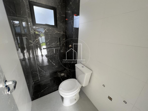 Imagem Casa com 3 Quartos à Venda, 224 m² em Ingleses Do Rio Vermelho - Florianópolis Imagem Casa com 3 Quartos à Venda, 224 m² em Ingleses Do Rio Vermelho - Florianópolis