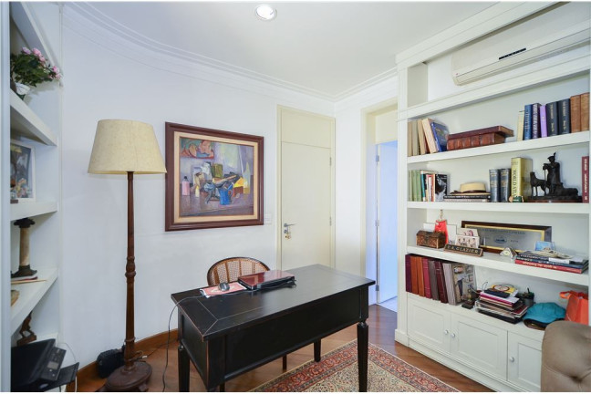 Imagem Casa com 4 Quartos à Venda,  em Butantã - São Paulo