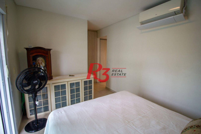 Imagem Apartamento com 4 Quartos à Venda, 192 m² em Gonzaga - Santos