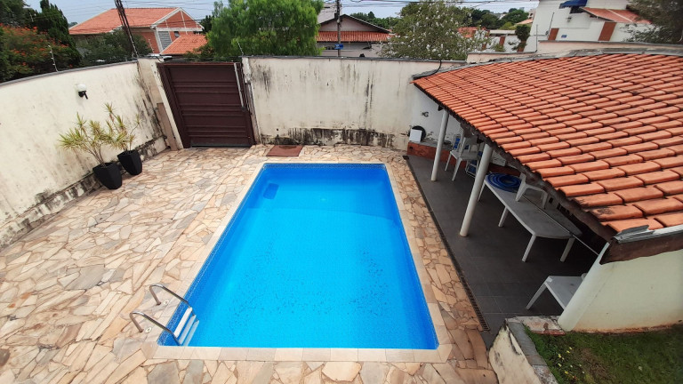 Imagem Imóvel com 4 Quartos à Venda, 326 m² em Parque Santa Cecília - Piracicaba Imagem Imóvel com 4 Quartos à Venda, 326 m² em Parque Santa Cecília - Piracicaba