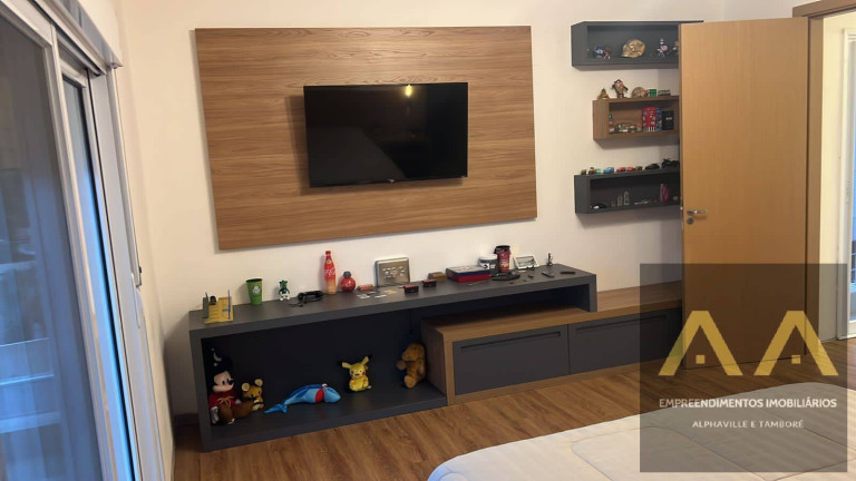 Imagem Casa com 4 Quartos à Venda, 450 m² em Alphaville - Santana De Parnaíba Imagem Casa com 4 Quartos à Venda, 450 m² em Alphaville - Santana De Parnaíba