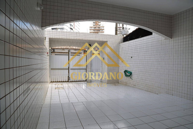 Imagem Casa com 4 Quartos para Alugar, em Caiçara - Praia Grande Imagem Casa com 4 Quartos para Alugar, em Caiçara - Praia Grande