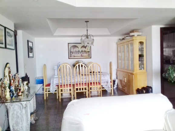 Imagem Apartamento com 4 Quartos à Venda, 207 m² em Pituba - Salvador