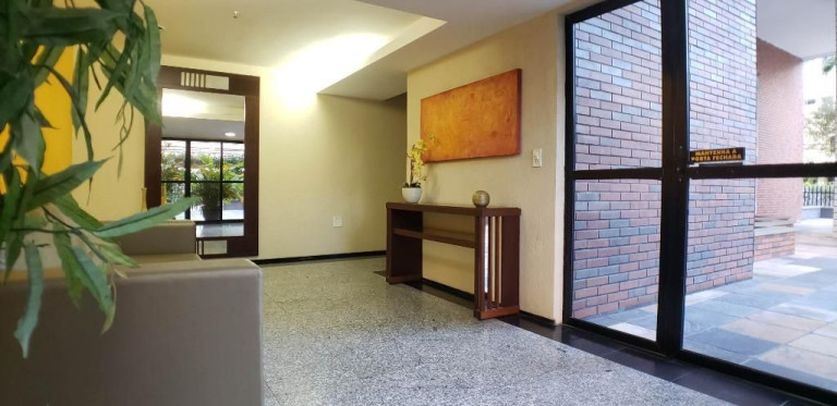 Imagem Apartamento com 3 Quartos à Venda, 137 m² em Aldeota - Fortaleza Imagem Apartamento com 3 Quartos à Venda, 137 m² em Aldeota - Fortaleza
