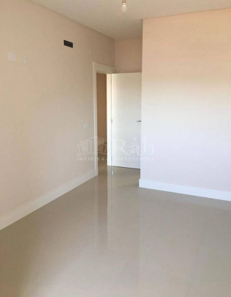 Imagem Sobrado com 3 Quartos à Venda, 190 m² em Centro - Balneário Camboriú Imagem Sobrado com 3 Quartos à Venda, 190 m² em Centro - Balneário Camboriú