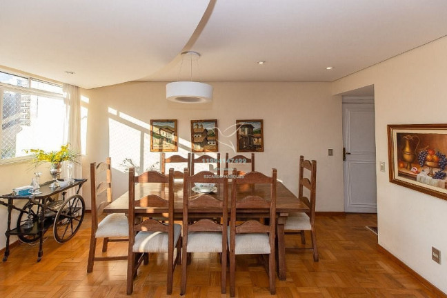Imagem Apartamento com 3 Quartos à Venda, 118 m² em Itaim Bibi - São Paulo Imagem Apartamento com 3 Quartos à Venda, 118 m² em Itaim Bibi - São Paulo