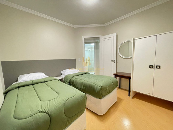 Imagem Apartamento com 3 Quartos à Venda, 182 m² em Centro - Balneário Camboriú
