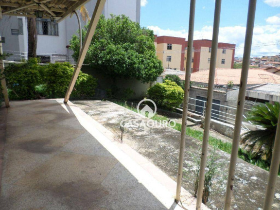 Imagem Terreno à Venda, 540 m² em Santa Efigênia - Belo Horizonte Imagem Terreno à Venda, 540 m² em Santa Efigênia - Belo Horizonte